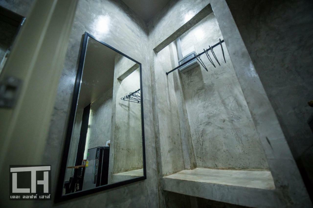 Отель The Loft House Sakaeo Watthana Nakhon Экстерьер фото