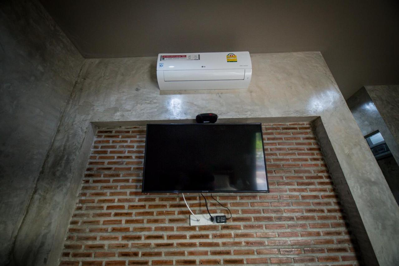 Отель The Loft House Sakaeo Watthana Nakhon Экстерьер фото