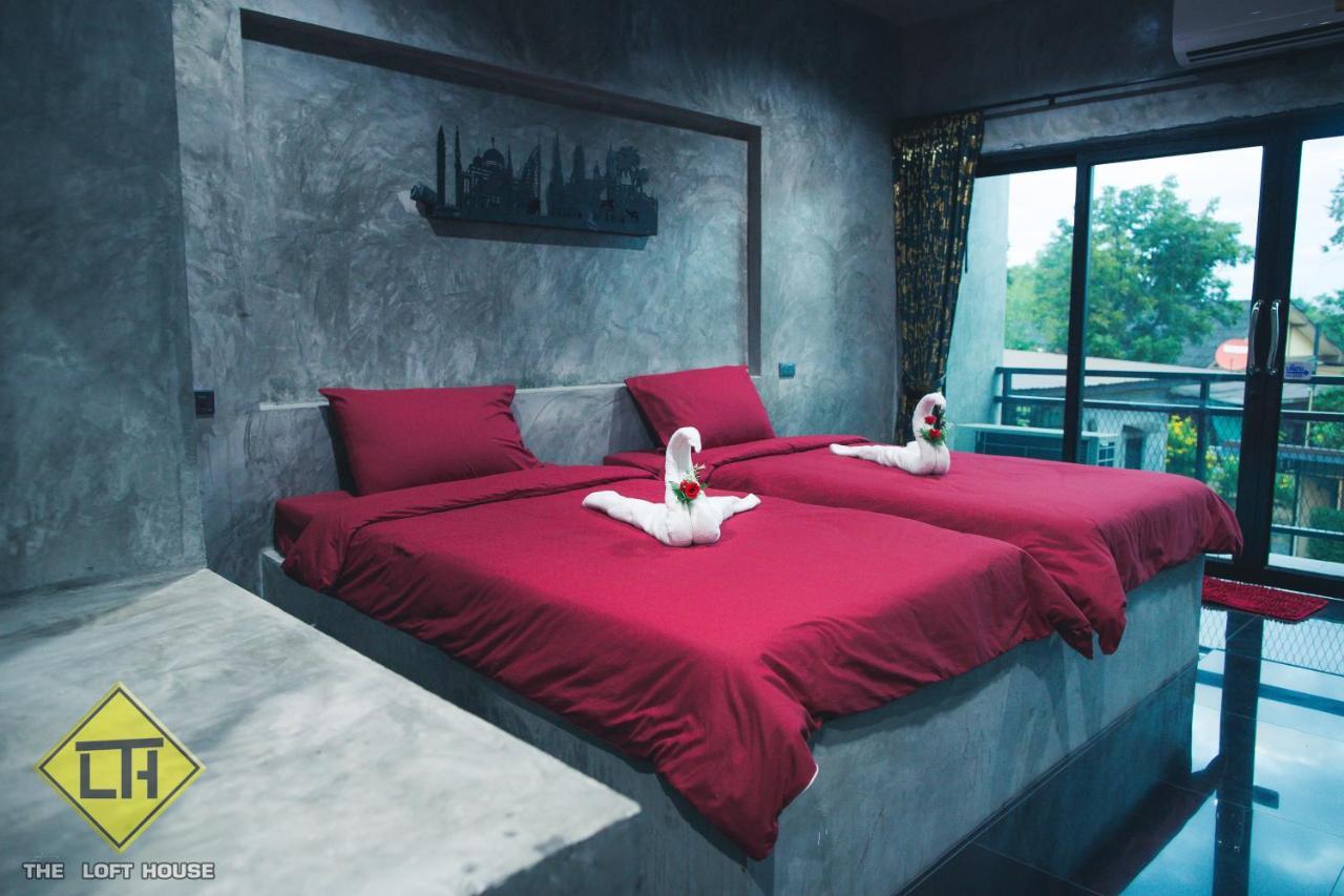 Отель The Loft House Sakaeo Watthana Nakhon Экстерьер фото