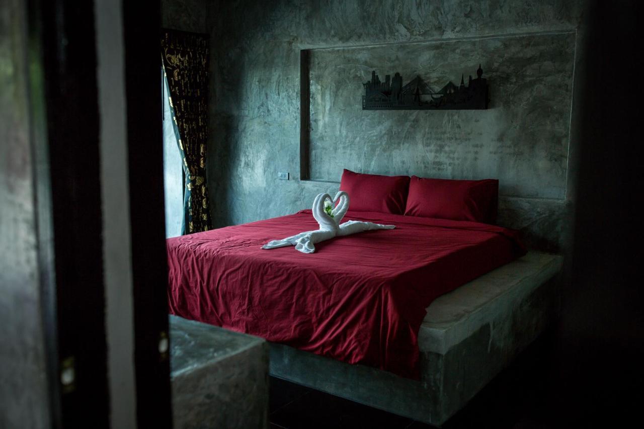 Отель The Loft House Sakaeo Watthana Nakhon Экстерьер фото